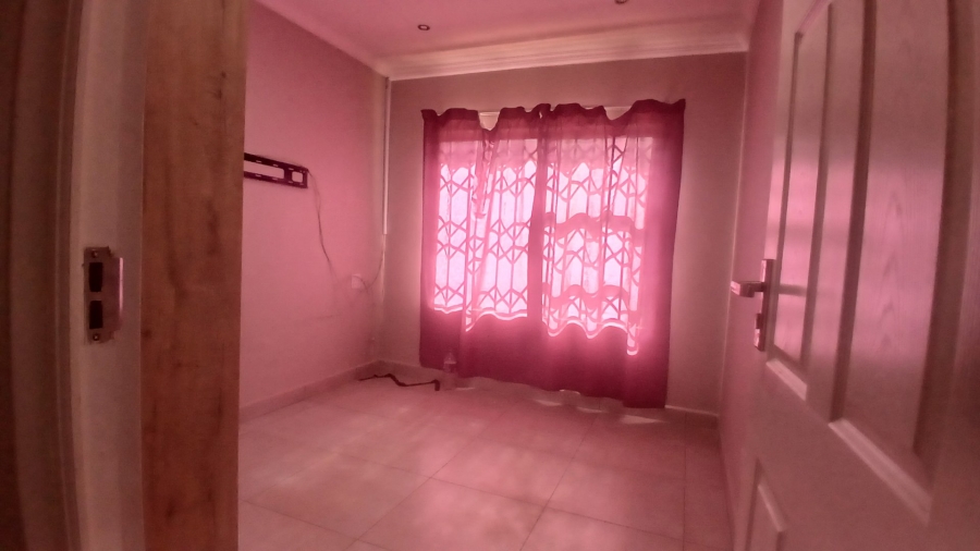 4 Bedroom Property for Sale in Heidedal Free State